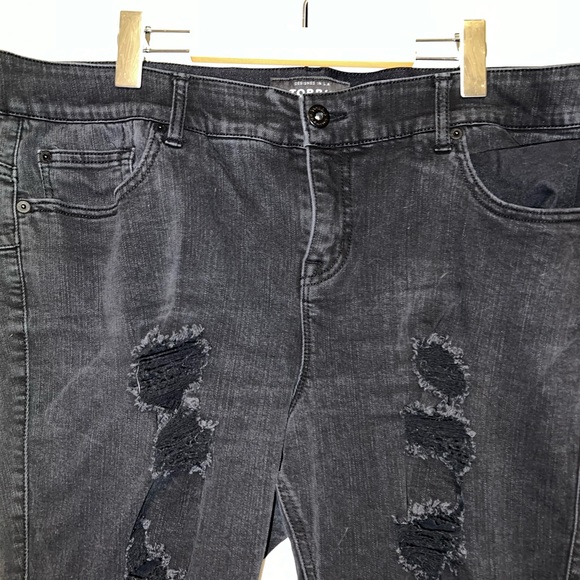 Torrid Bombshell Skinny Premium Stretch High-Rise Destructed Jean - Picture 4 of 15